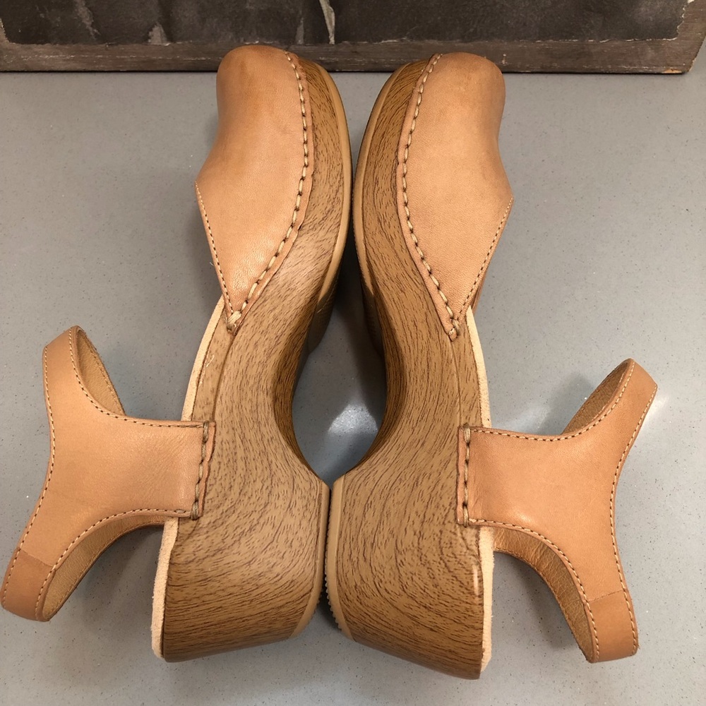 Dansko Sam Mary Jane sz 9 - Picture 6 of 12